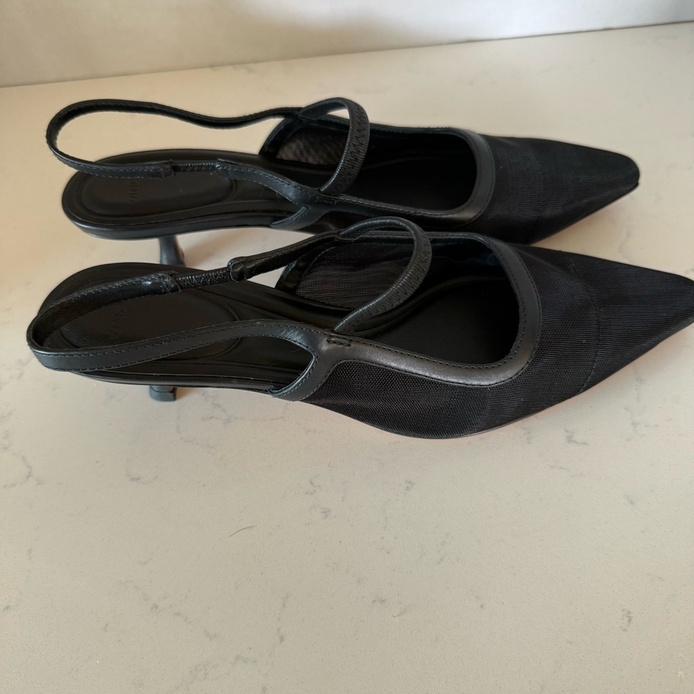 Vince Seville Mesh Slingback Heels black | Size 6 | New Without Box - Picture 3 of 4